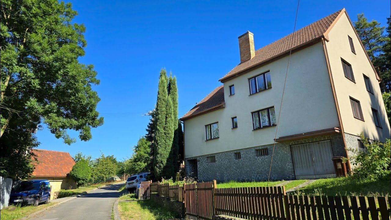 Vícegenerační dům ve Velkých Opatovicích