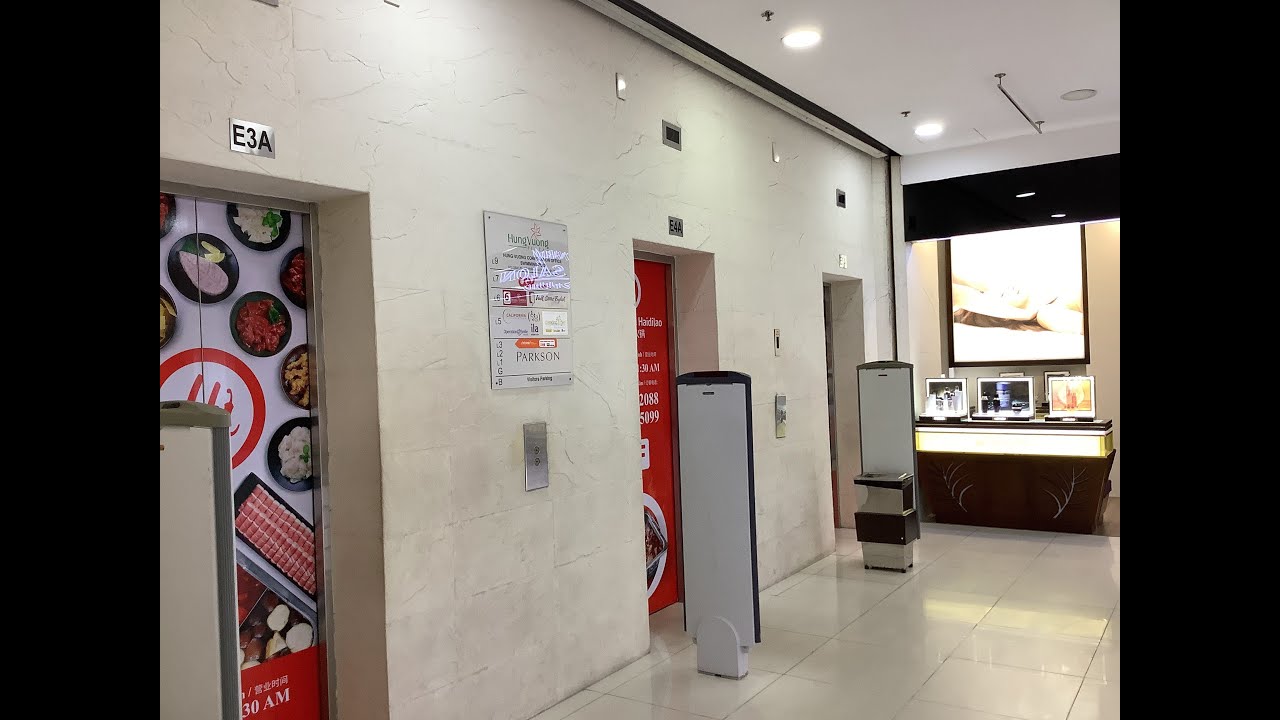 Lift Tour At Hung Vuong Plaza
