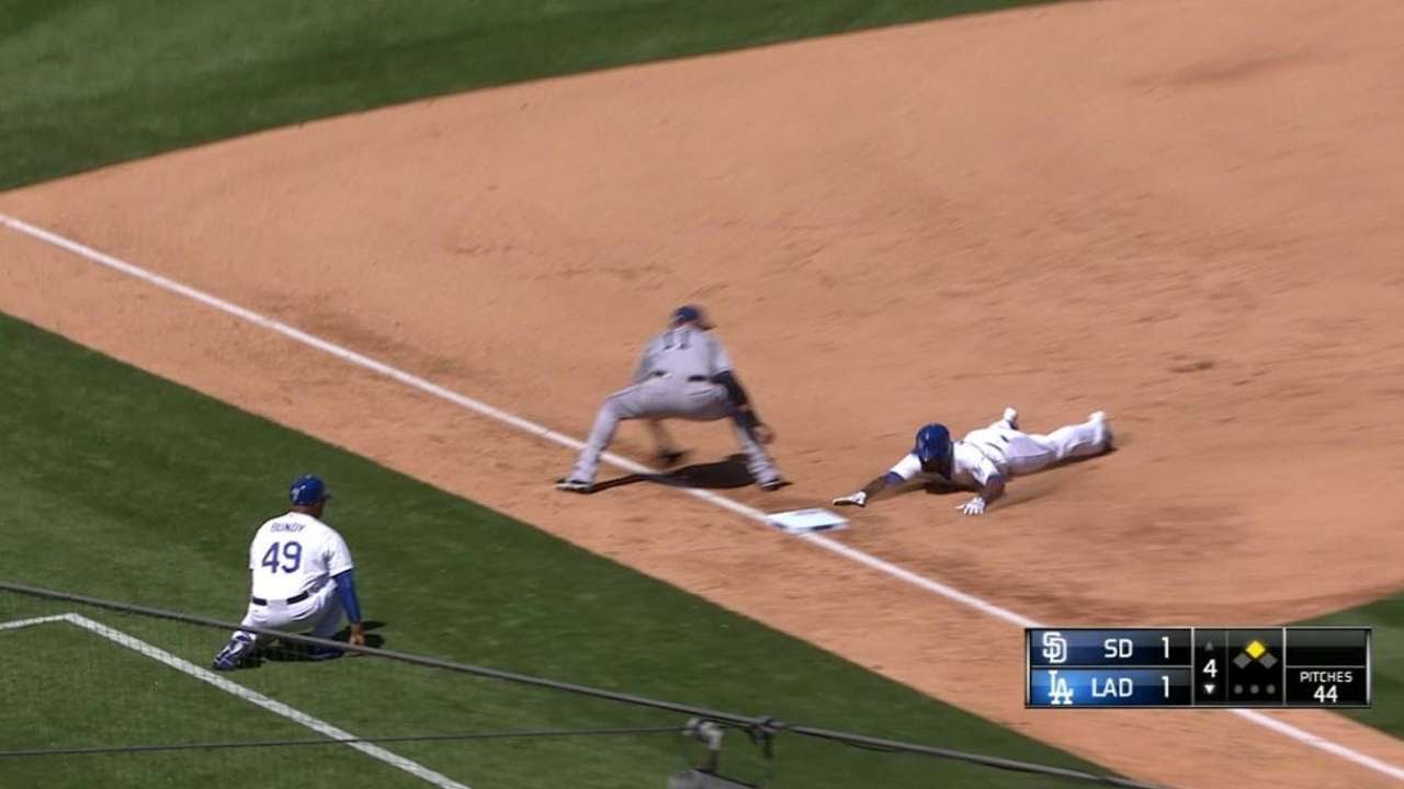 SD@LAD: Kendrick drills a triple into center