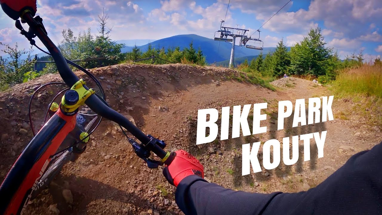 BIKE PARK KOUTY: Od modrého po černý downhill