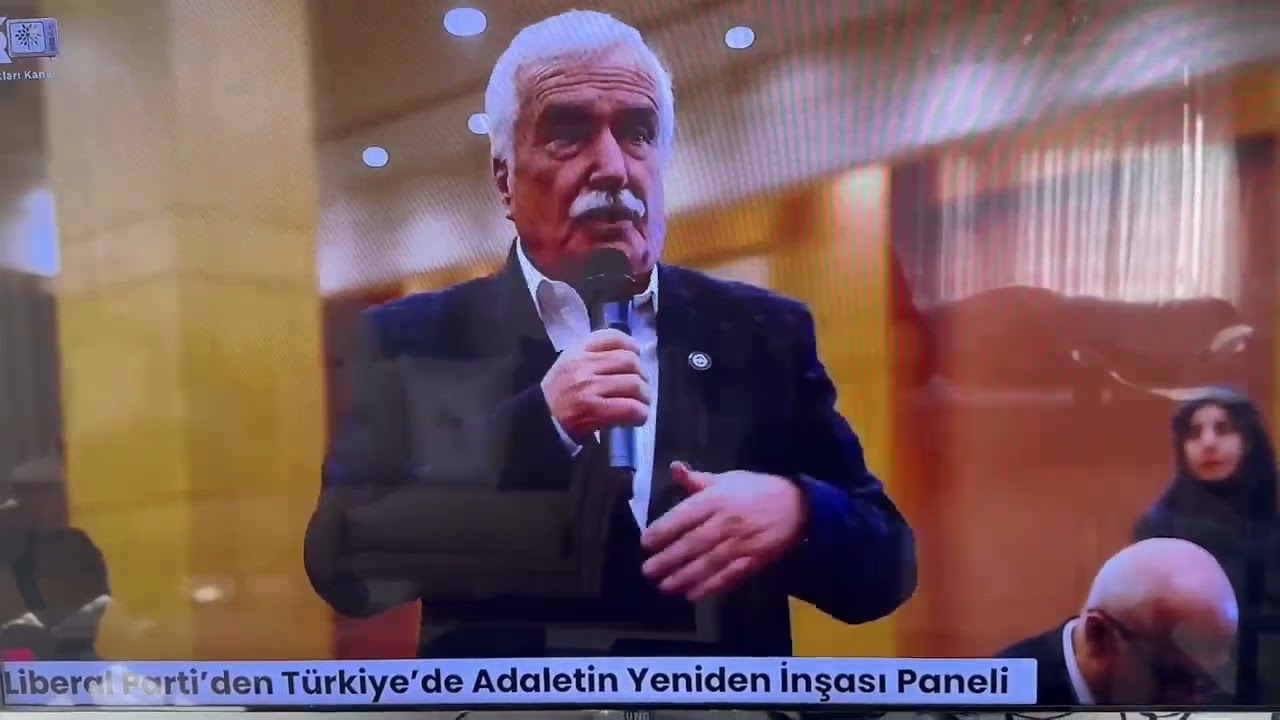 GÜÇLÜ TÜRKİYE GÜÇLÜ DEMOKRASİ İLE OLUR, DEMOKRASİMİZİ GÜÇLENDİRMEKTEN BAŞKA ÇAREMİZ YOK...