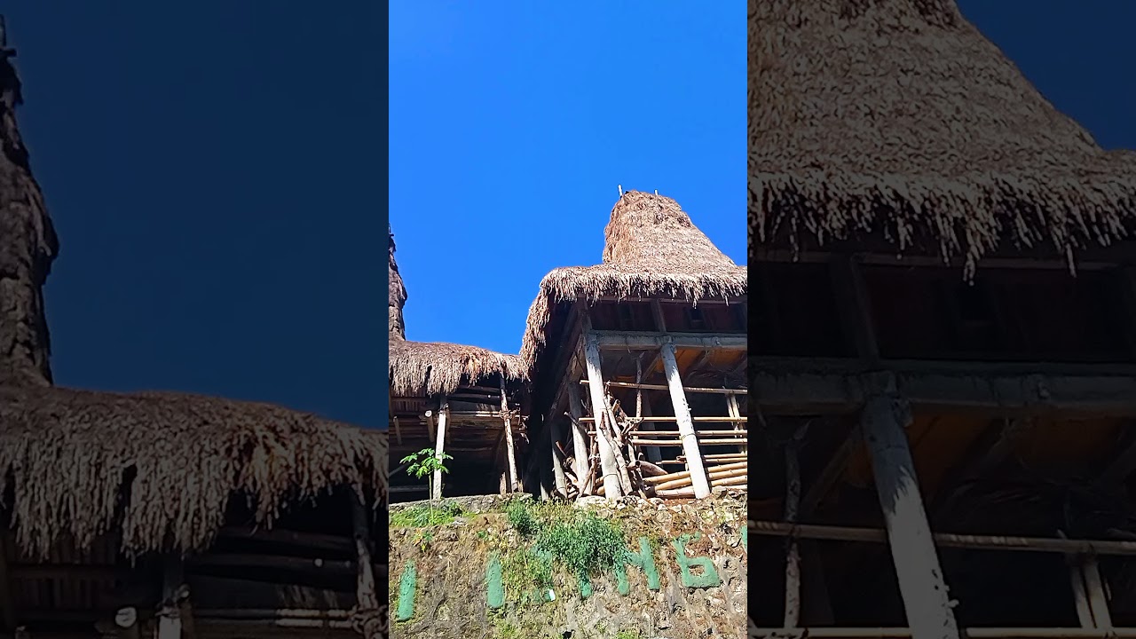 Rumah Adat Kampung Praiijing
