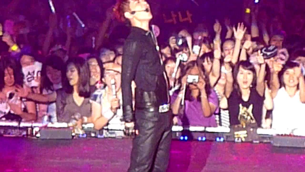 Take you down - Chansung solo @ 2PM's first concert day 2