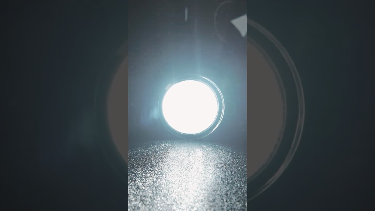 Monochrome Series Forward Lighting by VLEDS