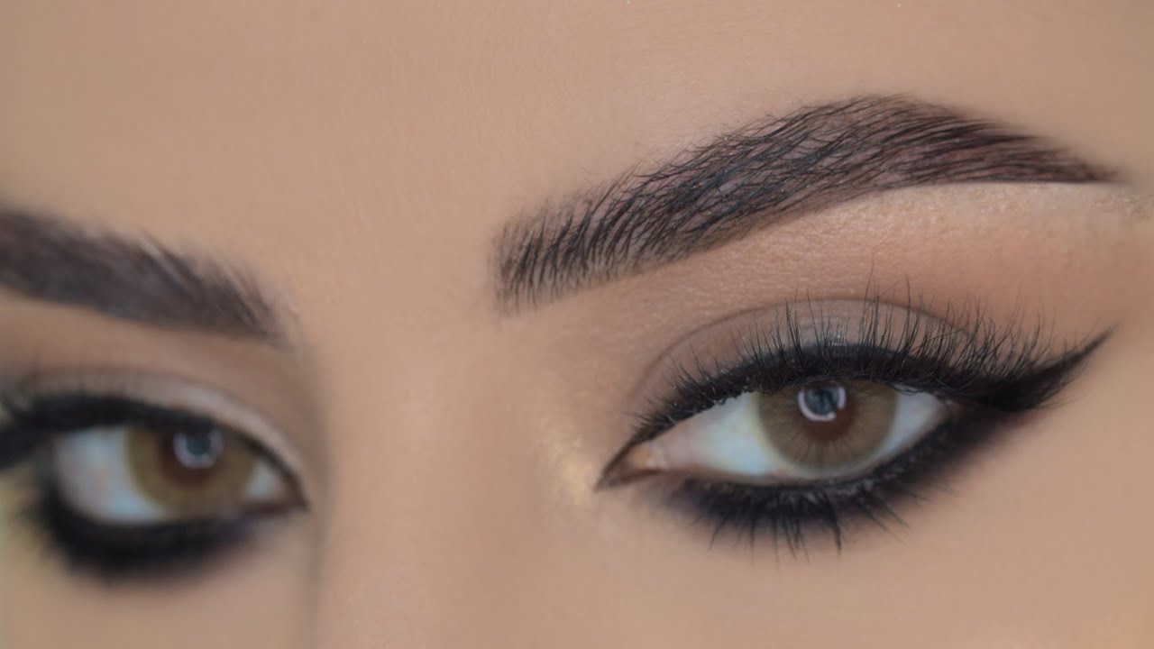 Reverse cat eyeliner tutorial | طريقة الايلاينر المعكوس