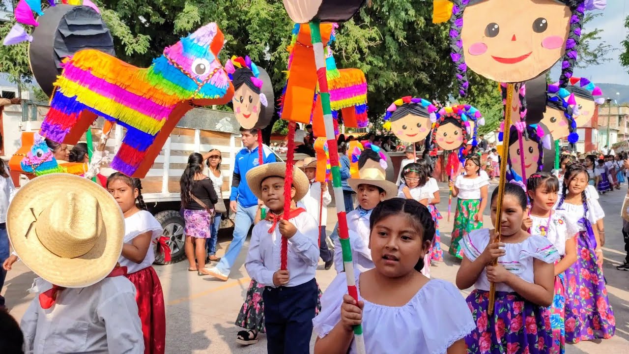 Desfile Conmemorativo por el 115 aniversario de la Revolución Mexicana en Atliaca Guerrero