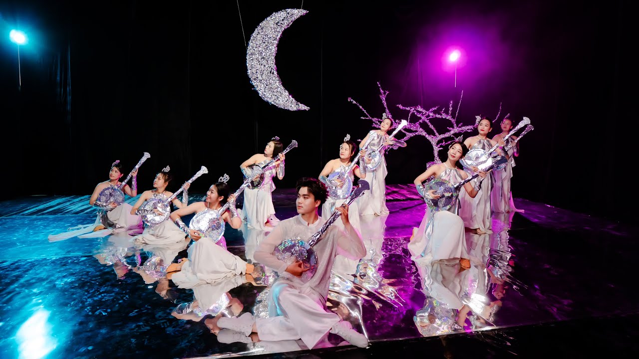Buôn trăng | Phương Mỹ Chi | Múa | Dforce dance studio