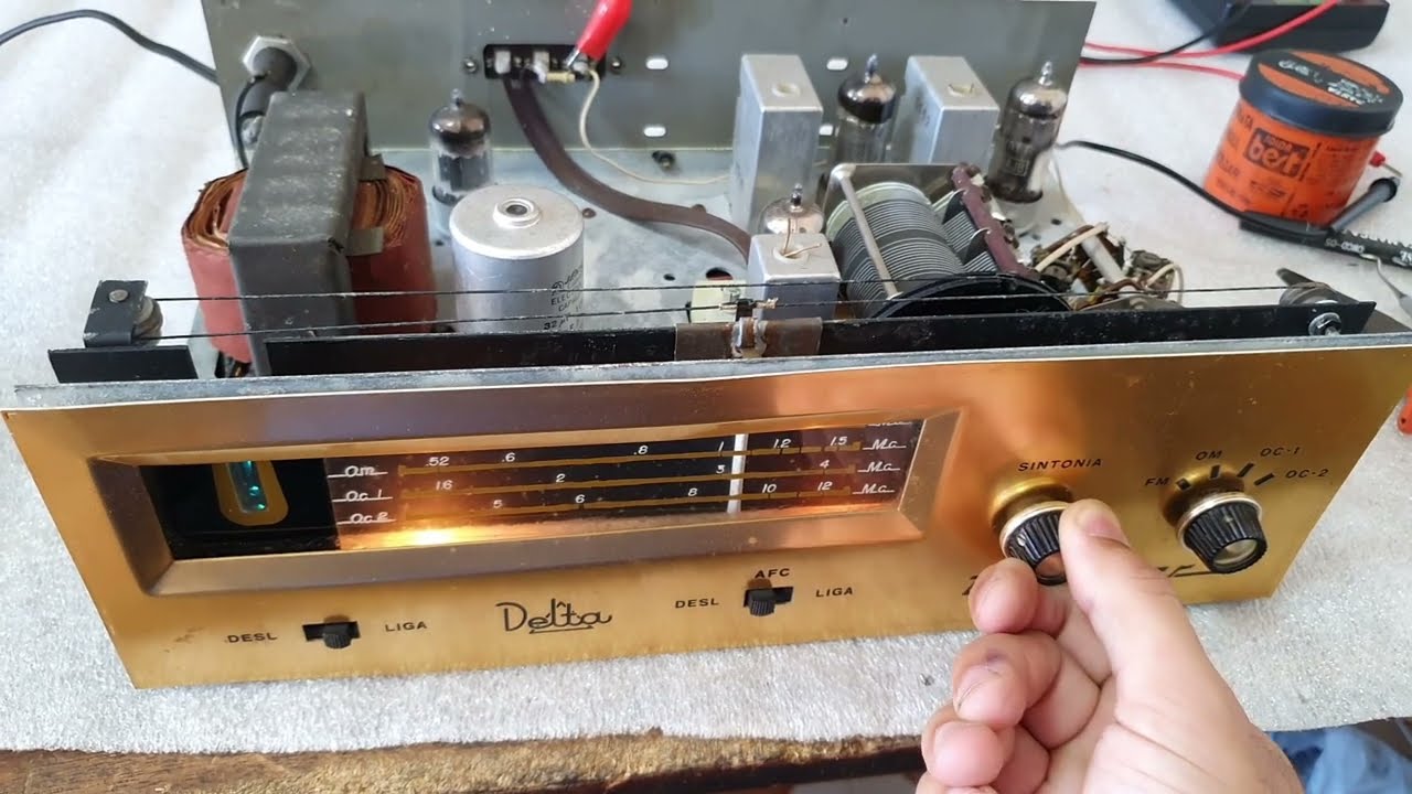 Conserto: Antigo Sintonizador Tuner Delta Valvulado (1962)