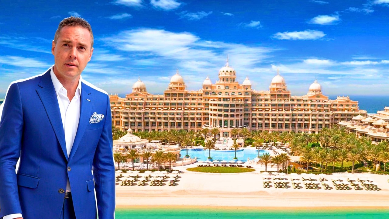 I Stay At Raffles The Palm, Dubai - This Is Insane!