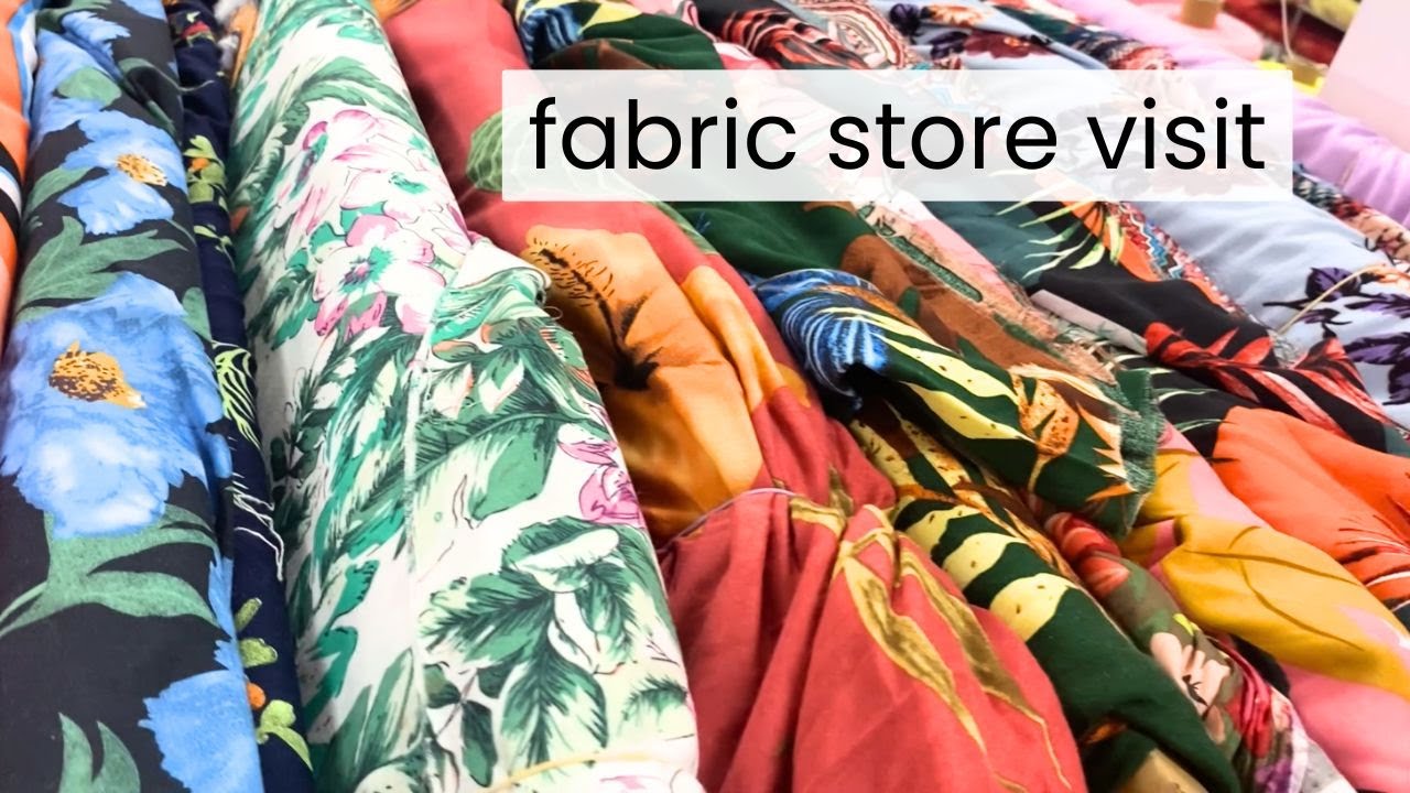 Let’s Visit a Fabric Store! 🌲 Vlogmas Day 23