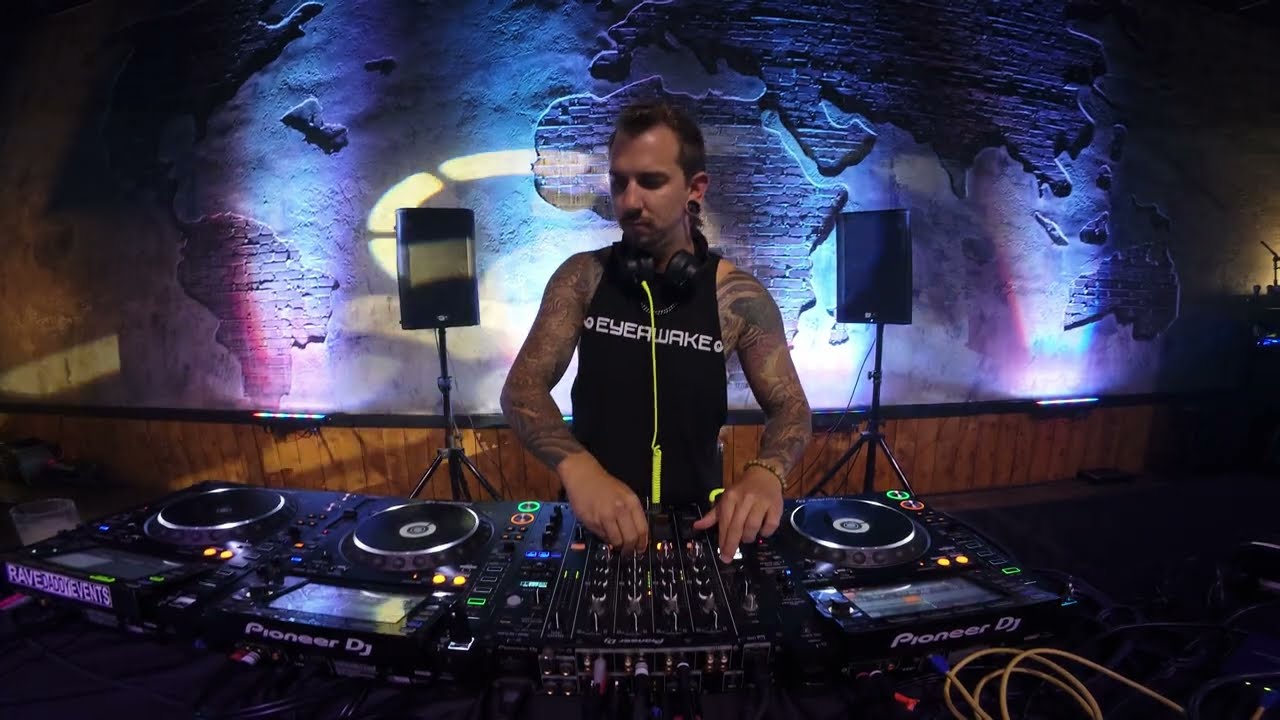 EYEawake LIVE @ Techno + Tequila Tuesday (DJ Set 4K)