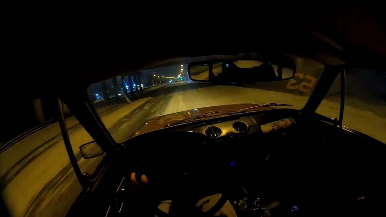 Winter Street Drift Lada 2103