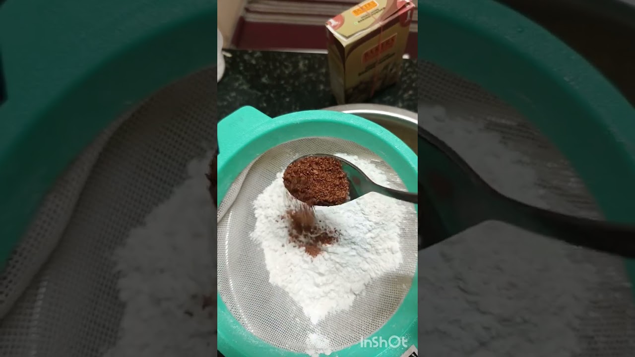 HEALTHY EGGLESS BANANA CAKE