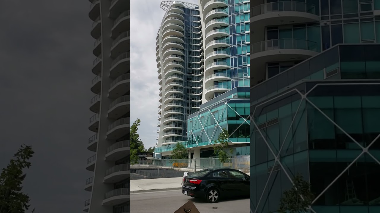 Landmark at Foster & Martin ... Luxury Concrete High-Rise Condo Development in White Rock, BC