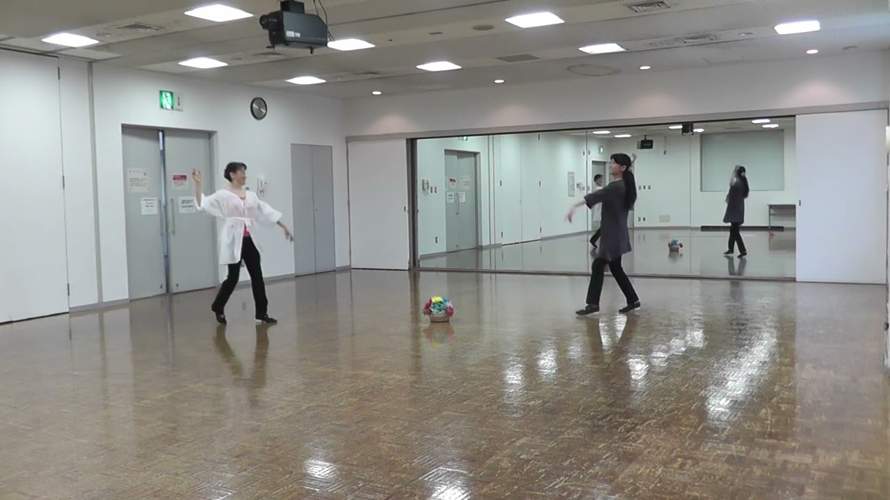 Mazal Tov マザルトヴ  -Dudu Barzilay, Yaron Ben Simhon (Circle Dance)