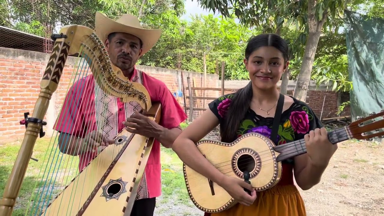 Le canto a mi tierra yo soy mexicana si señor. Muchas gracias por su apoyo y compartir 