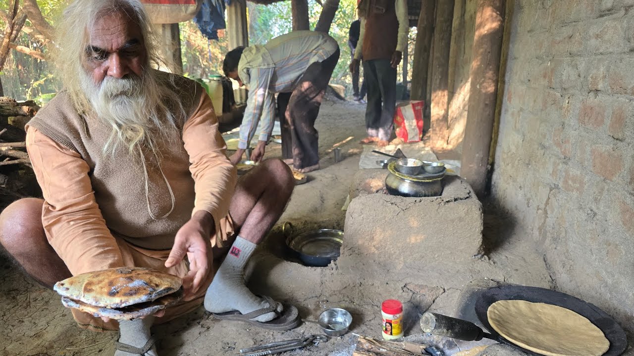 रहस्यों से भरा सिद्धों के गुप्त स्थल पर श्री नर्मदा पूजन और दाल टिक्कड़ की सात्विक प्रसादी।