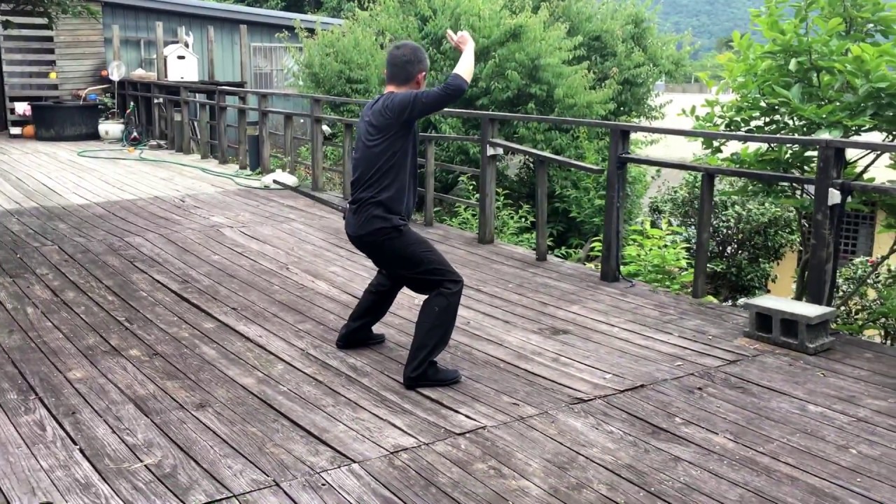 楊家秘傳太極拳崑崙劍YangJia Michuan kunlun sword