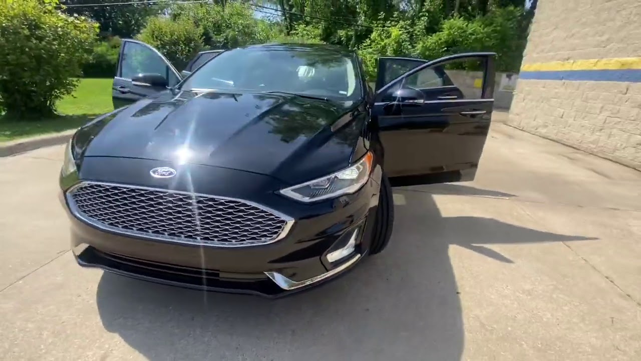 2020 Ford Fusion titanium awd