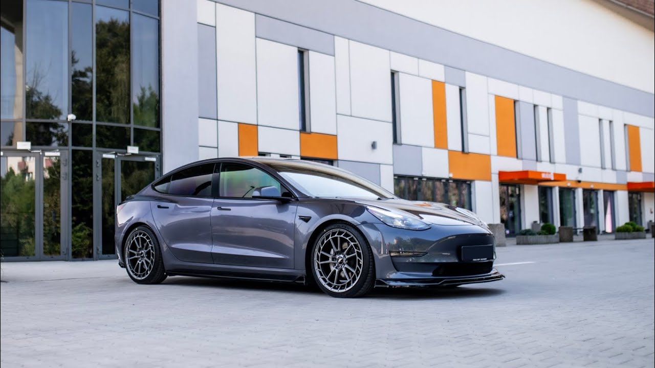NEW FLOW FORMED JR-Wheels JR45 | Tesla Model 3
