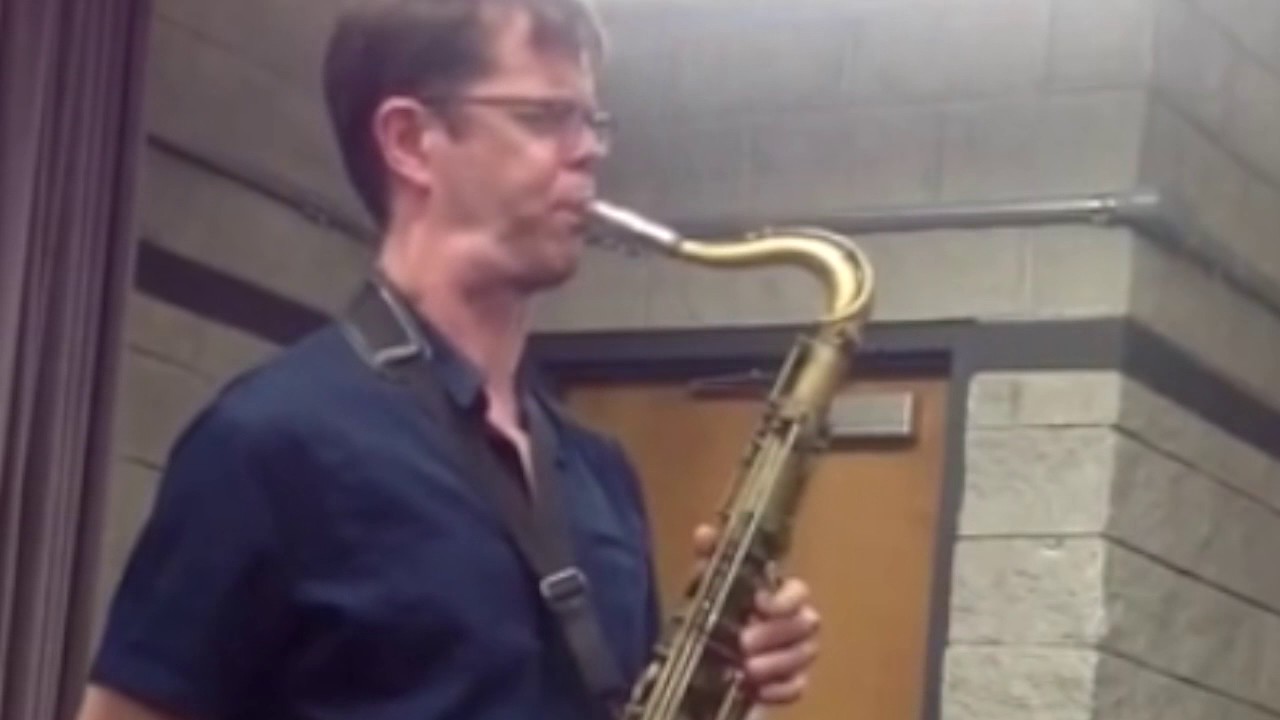 Donny McCaslin Utterly Annihilating a Bb Blues | bernie's bootlegs