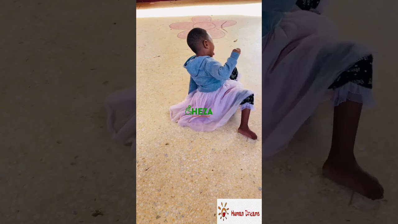 JINSI YA KUMFUNDISHA MTOTO MWENYE ULEMAVU WA MTINDIO WA UBONGO KUCHEZA SOKA NA KUFURAHI