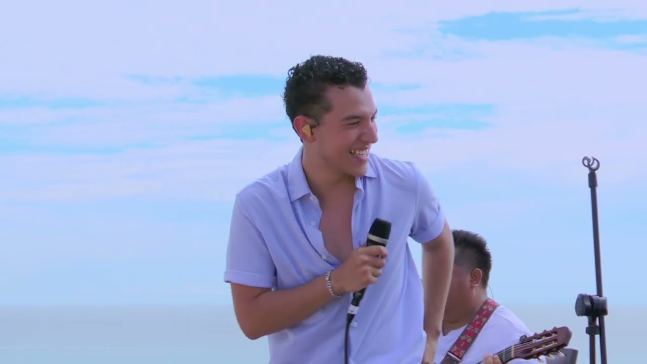 La Fiesta (Cover) - Mario Girón