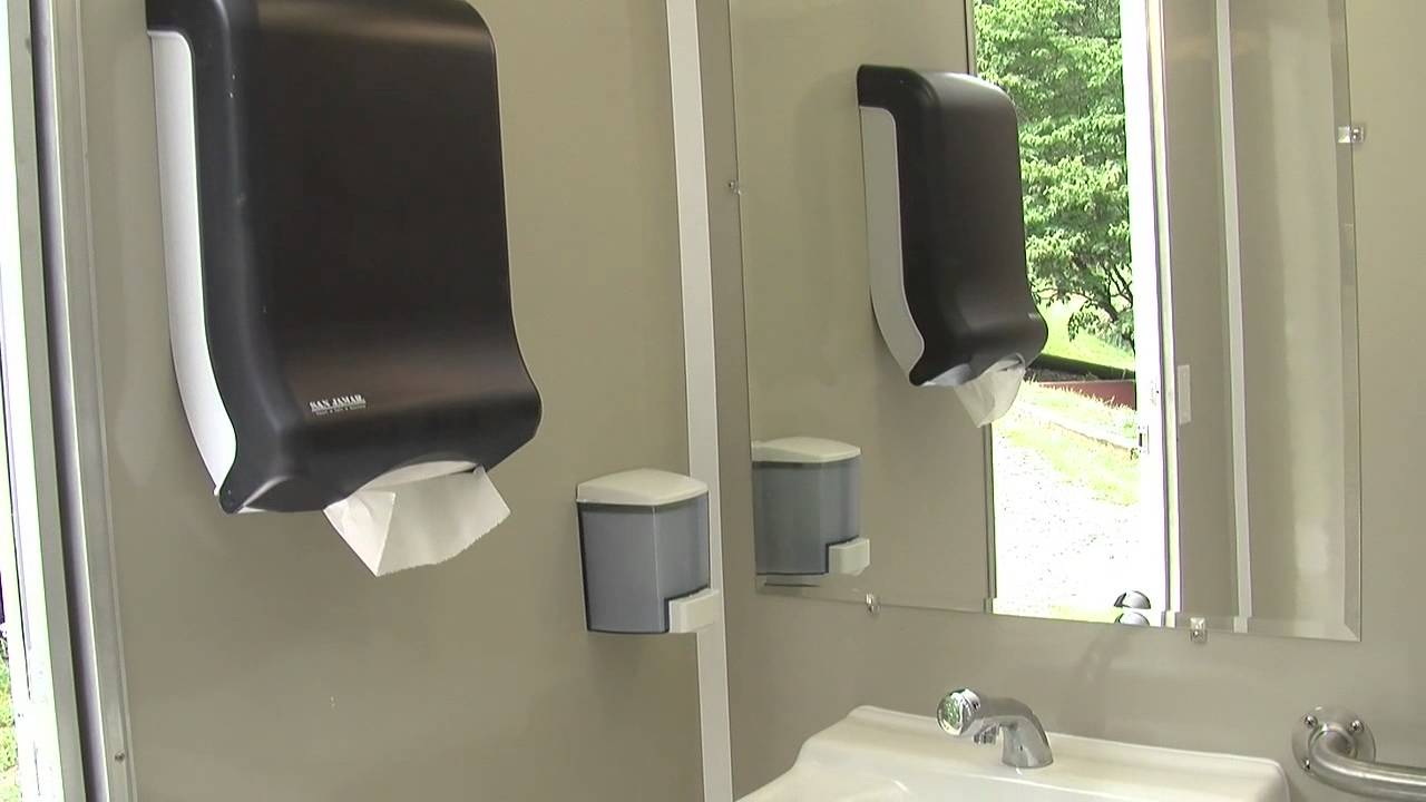 ADA Restroom Trailers | Portable Restrooms Trailer | ADA + 2 or 4 Beach Series
