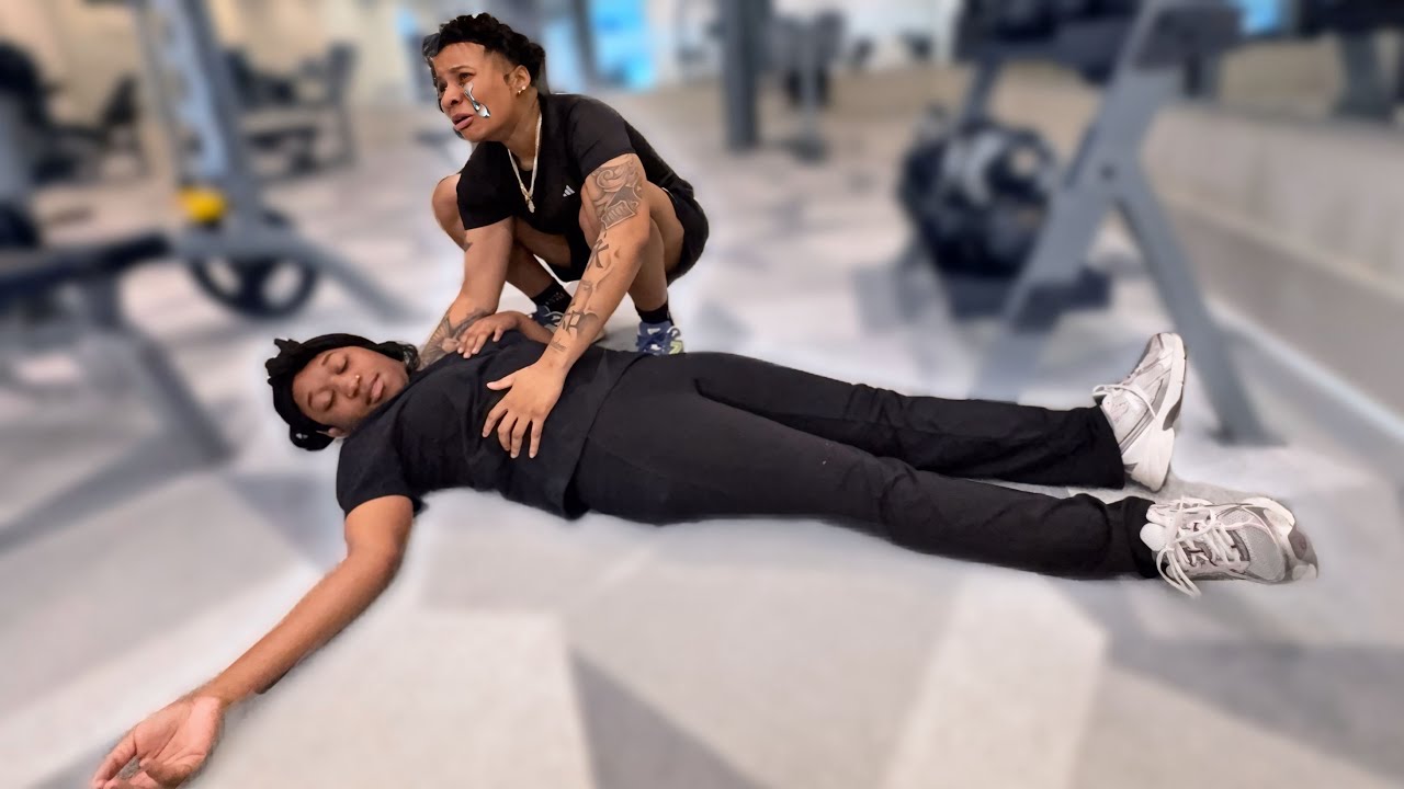 PASSING OUT IN THE GYM 😱 (I Had To Go To The ER🤕)