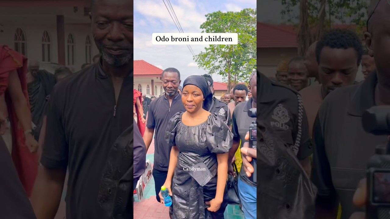 BNews: Odo Broni at Menhyia Palace with Lumba&rsquo;s children to thank Otumfour 👑✌️🙏