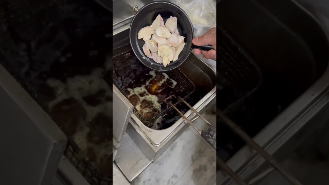 How to Make Peri Peri Patato Wedges 😍 | Easy Recipe Video | Must Try 😋 #periperi #patatowedges