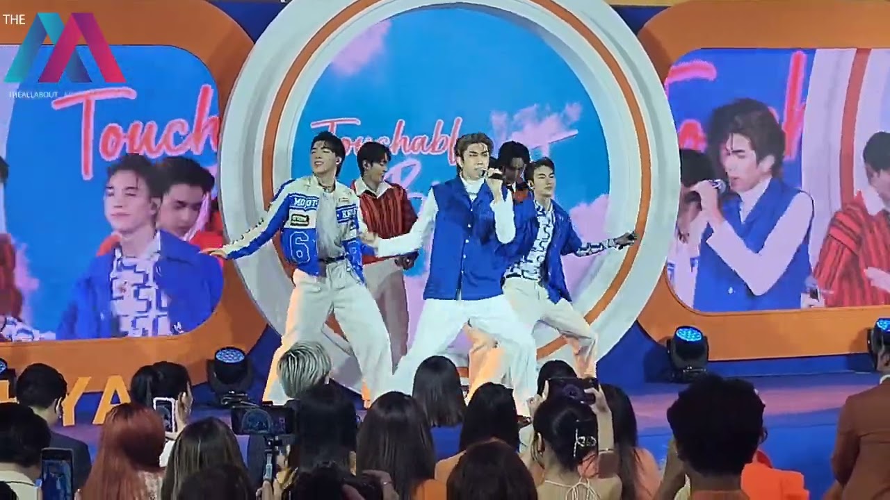[CLIP] Crazy Love (รักบ้าบอ) - Mini Concert PROXIE ในงาน NIVEA C&HYA Touchable Bright