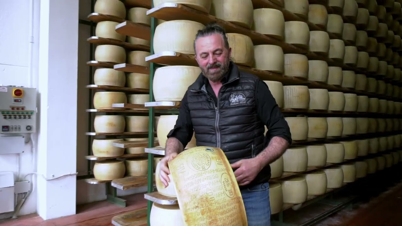 All'origine del Parmigiano Reggiano: Fattoria Rossi