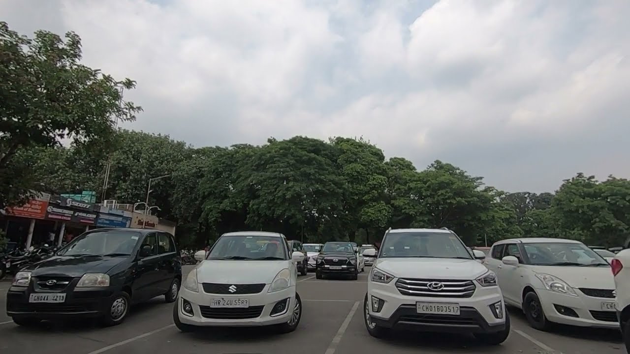 Driving in Chandigarh, Sector 37 Inner Roads - Part 1