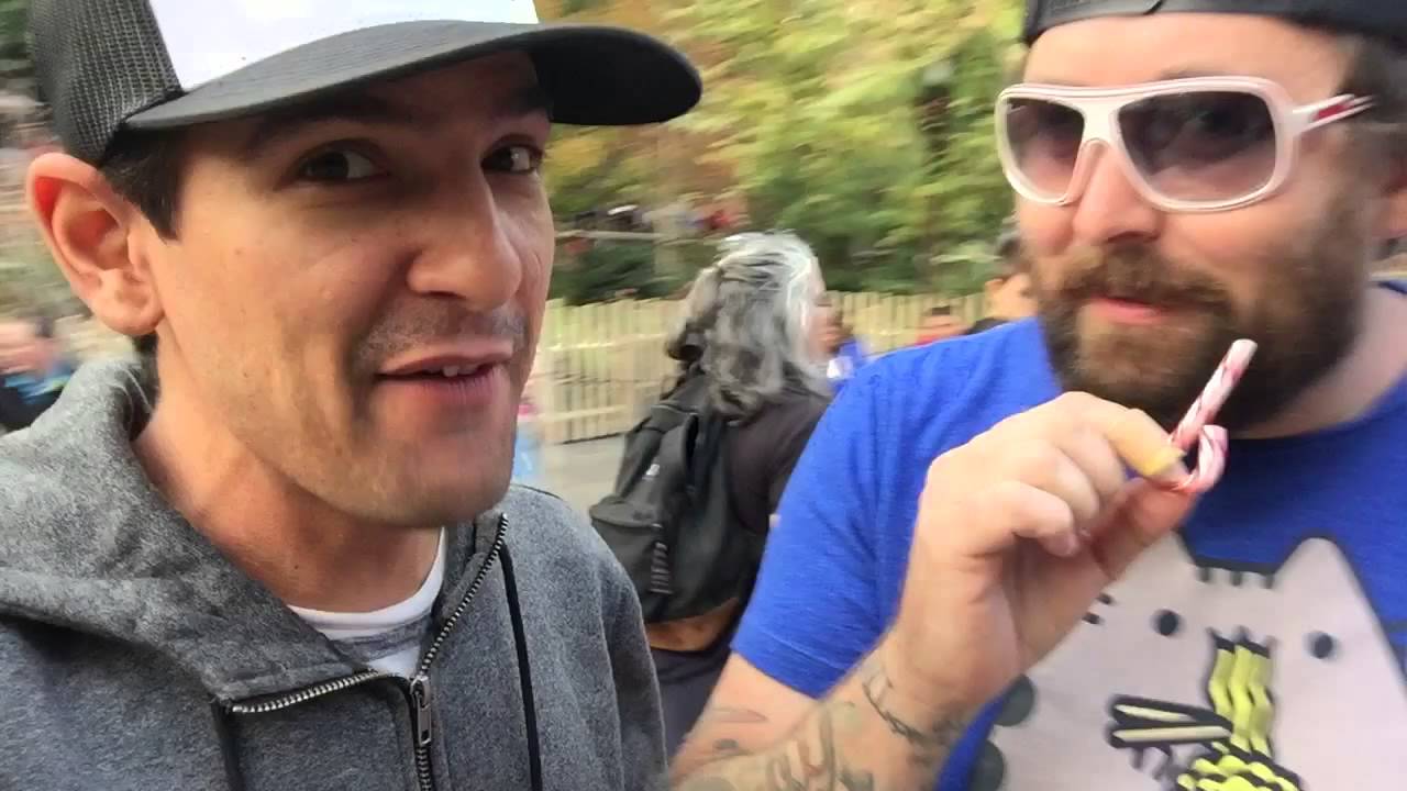 Disneyland Santa, Adam the Woo, FUN PIC!