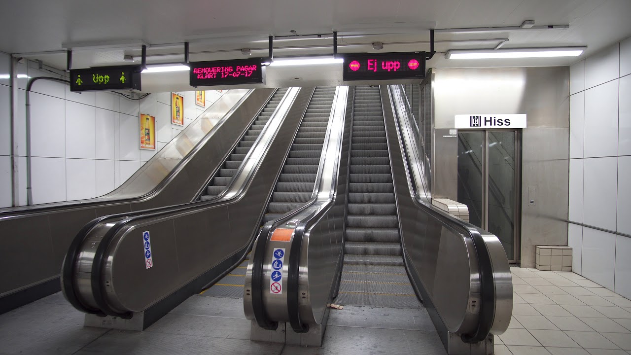 Sweden, Stockholm, subway ride from Slussen to Mariatorget, 3 elevator, 2X escalator