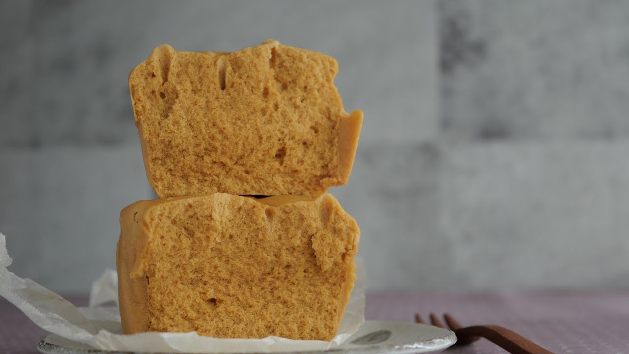 【ふかふかめっちゃうま♡米粉のきなこパン】ぐるぐる混ぜてチンするだけ♪| Rice flour kinako bread