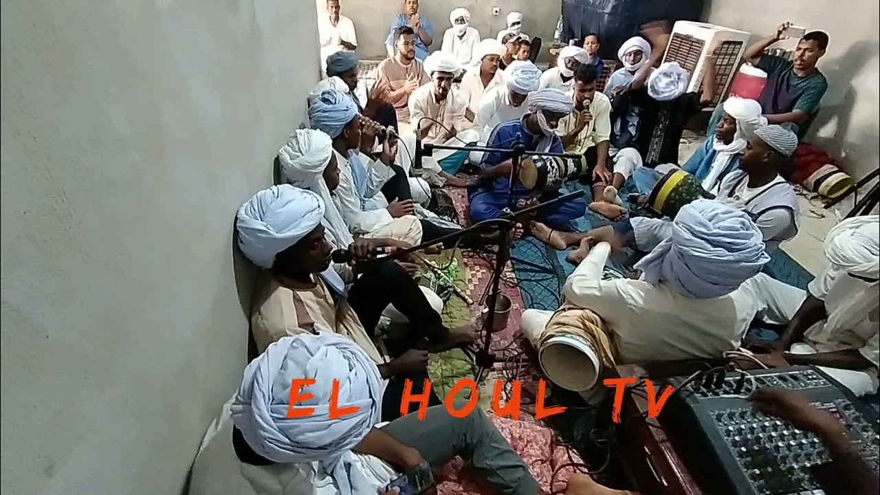 افتتاحية مع فرقة الهول 🎷🎷🎺🎺🎸🪕🎻 و مايسترو الزماارة🎻🪕🎸🎺🎵🎶 مولود زقلاوي 🎵🎶🎻🪕🎸🎷 الفيلاج .