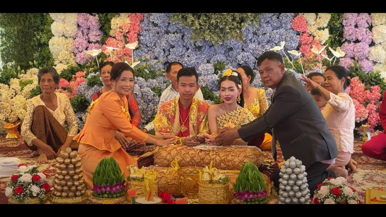 ពិធីសែនចងដៃ (ពីធីមង្គលការក្មួយប្រុសច្បង នួន ប៊ុនឡុង)