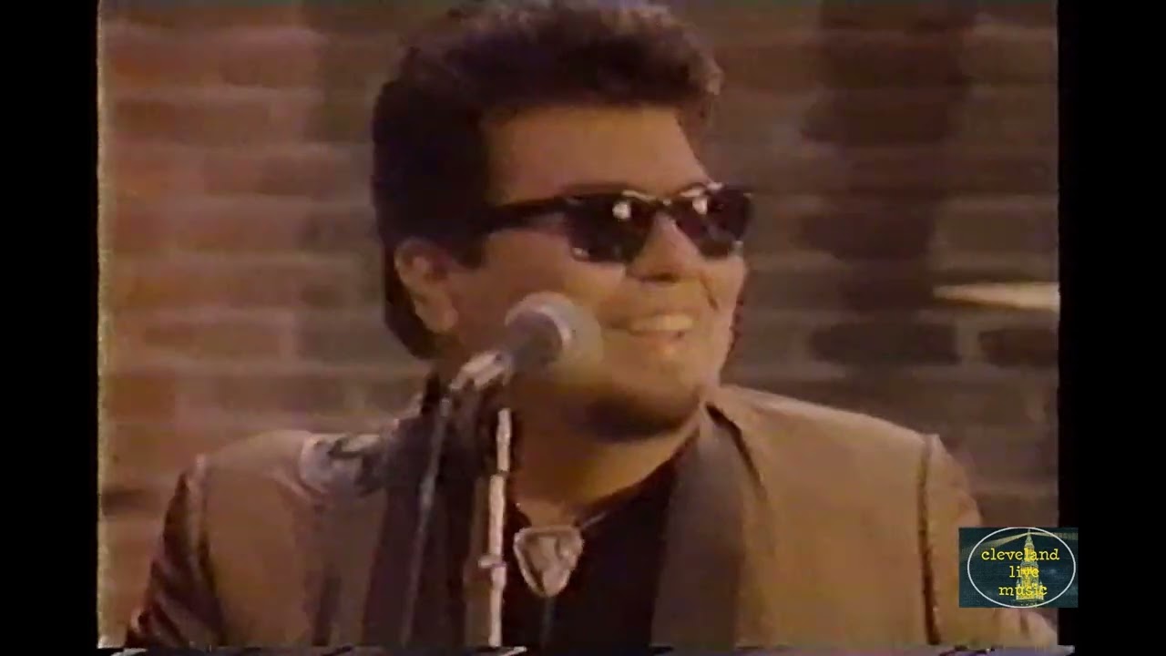 Los Lobos - interview on La Bamba - CBS This Morning 8/18/87