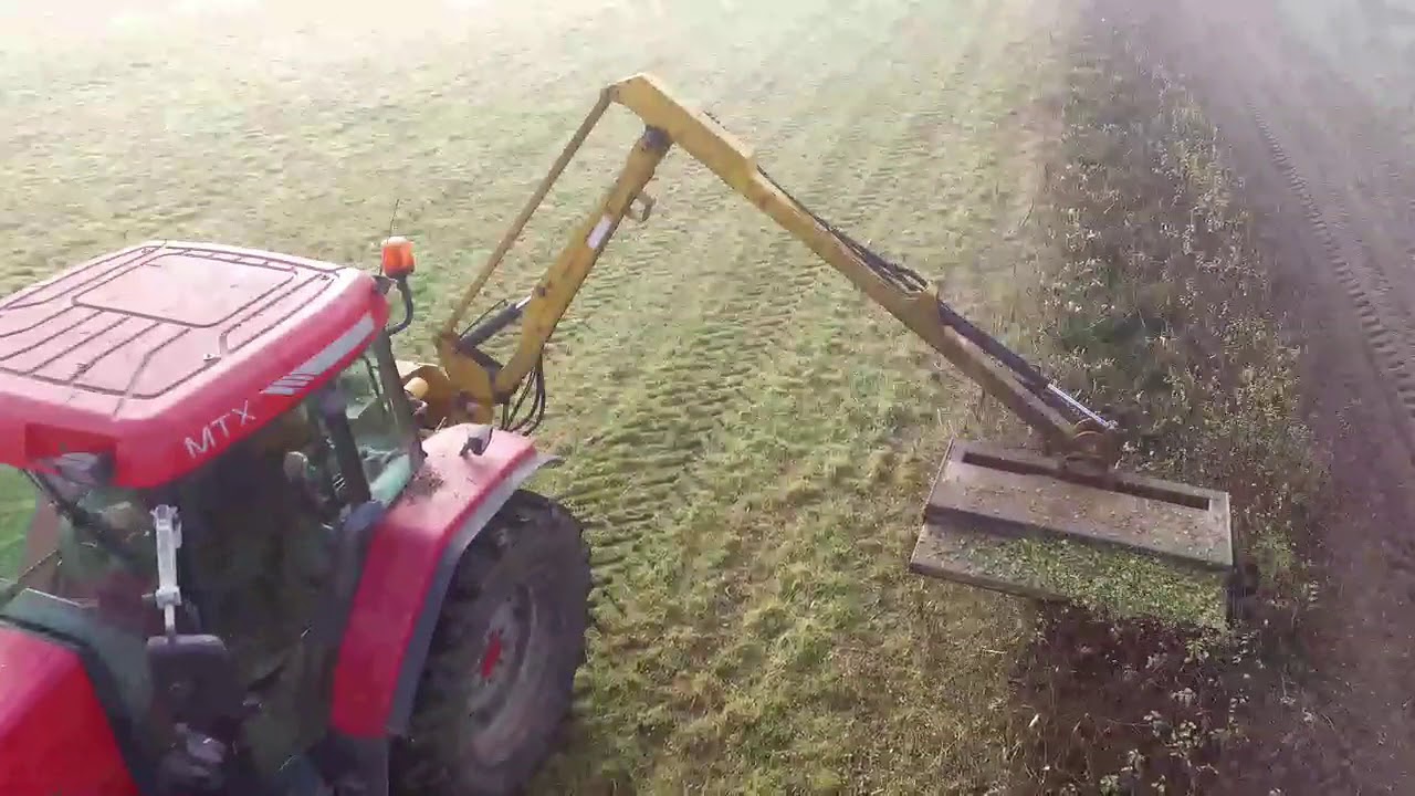 Hedge Cutting with Mccormick 135 and Mcconnel pa93