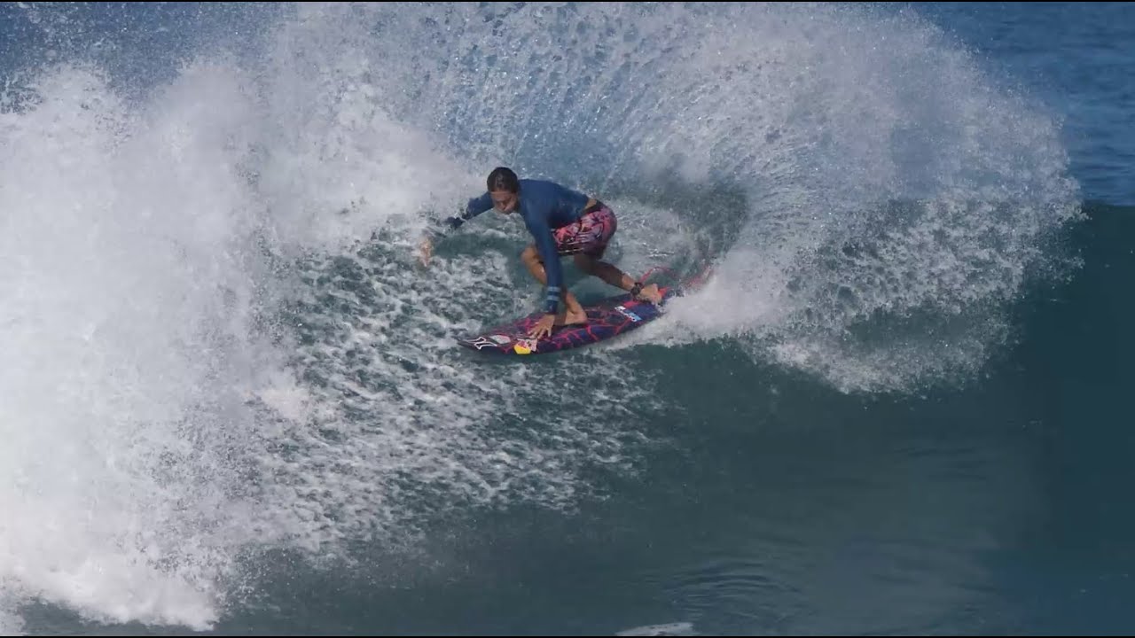 a perfect SURF day on the North Shore