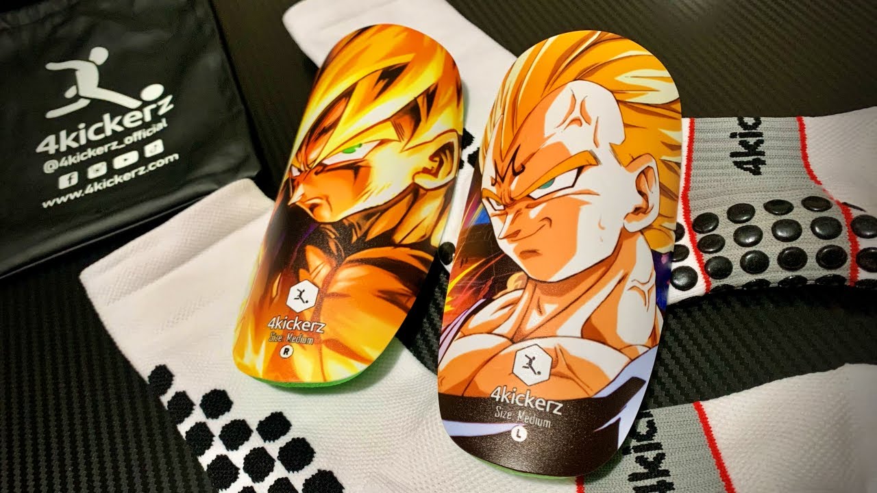 Mis NUEVAS espinilleras / canilleras PERSONALIZADAS | 4Kickerz