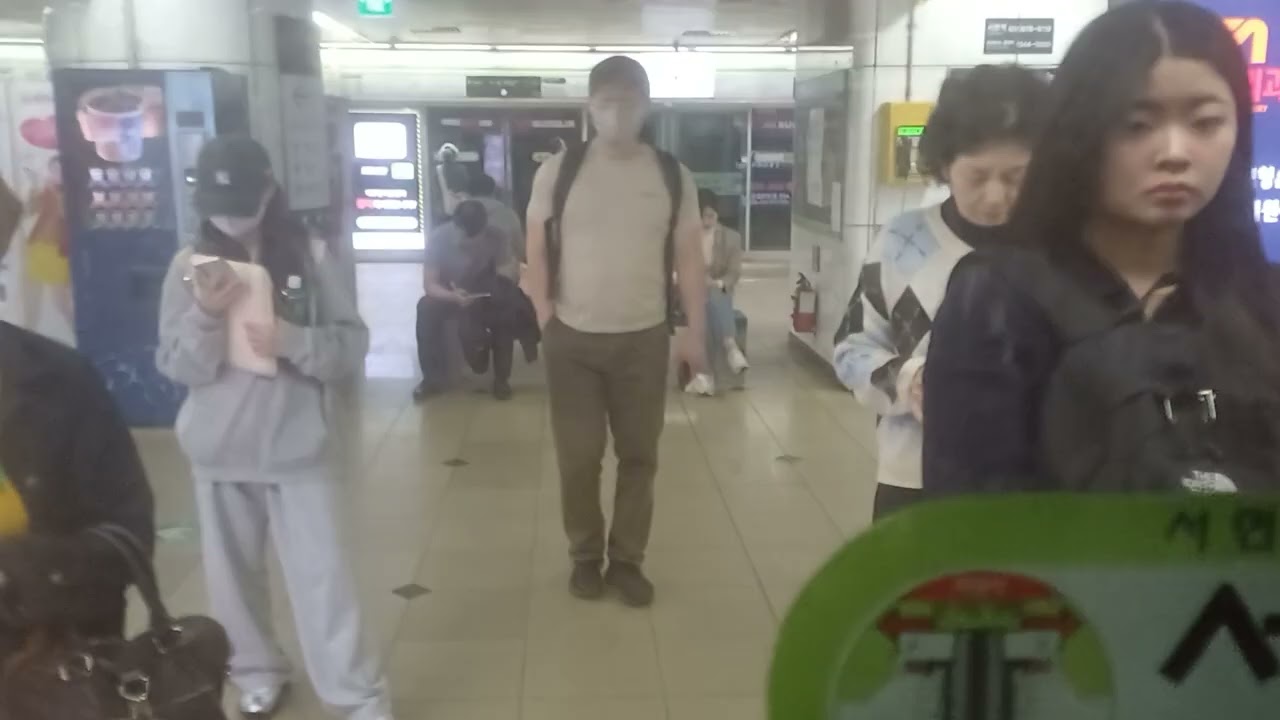 부산도시철도 2호선 1차분 215편성 BTC2066 호포행 경성대.부경대~감전 주행영상