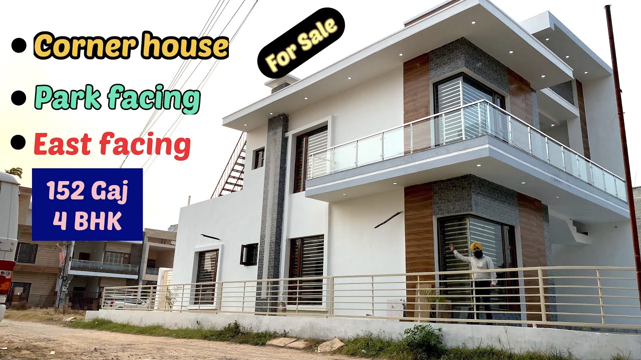 यह घर Corner,Park-Facing और 2 Sides Open भी है,भाई सब कुछ मिल रहा है यहा | 4 Bhk Double Story House