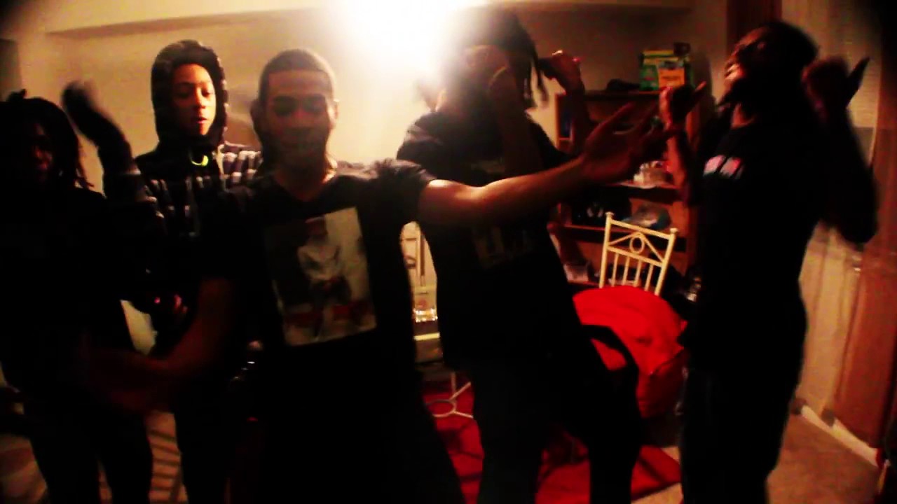 PacoSuavee x BTP - Pullin Cards