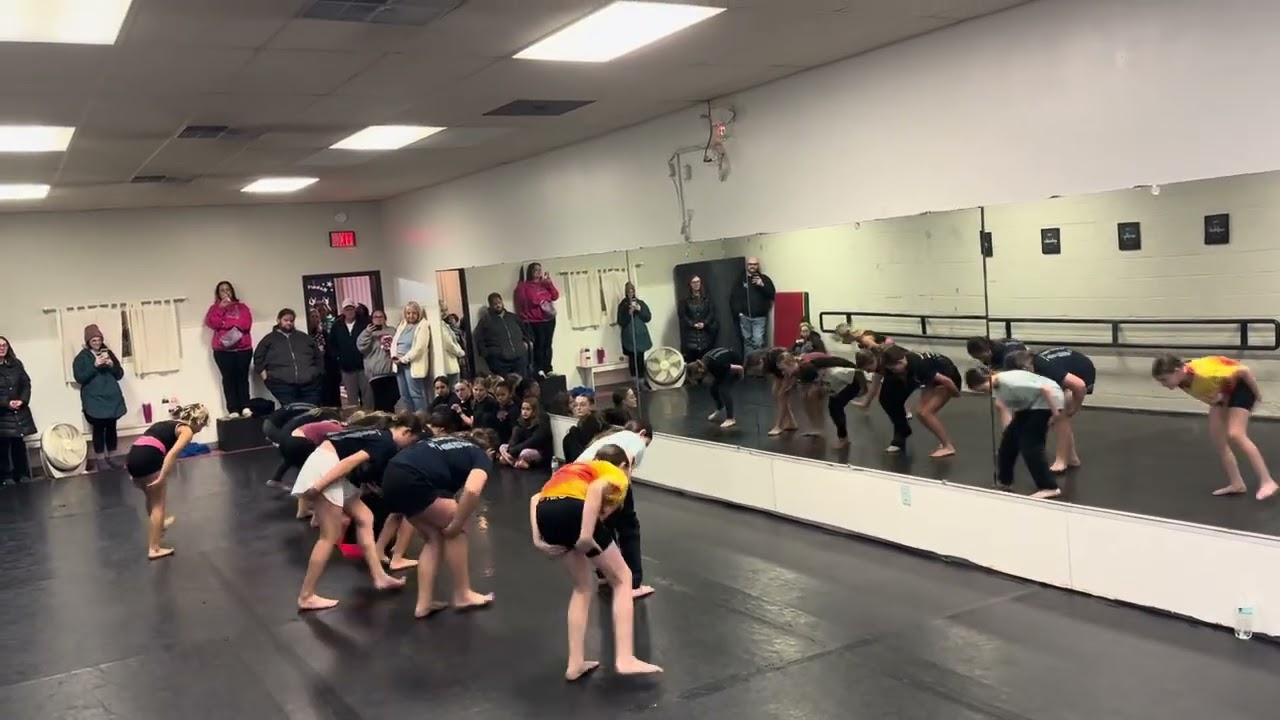 Hold on to me-Robert Lee School Of dance
