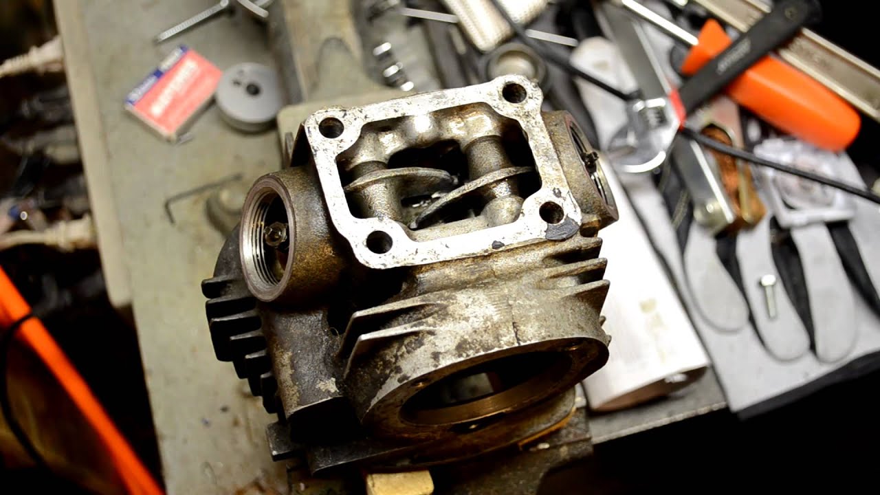 1973 Honda ST90 - Part 3, Stripping Cylinder Head