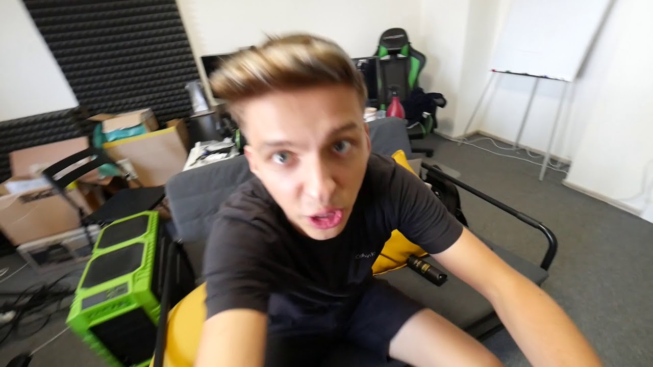 PRANKY NA MENTA VE SPÁNKU | STŘÍBRNÉ VLASY!🔥