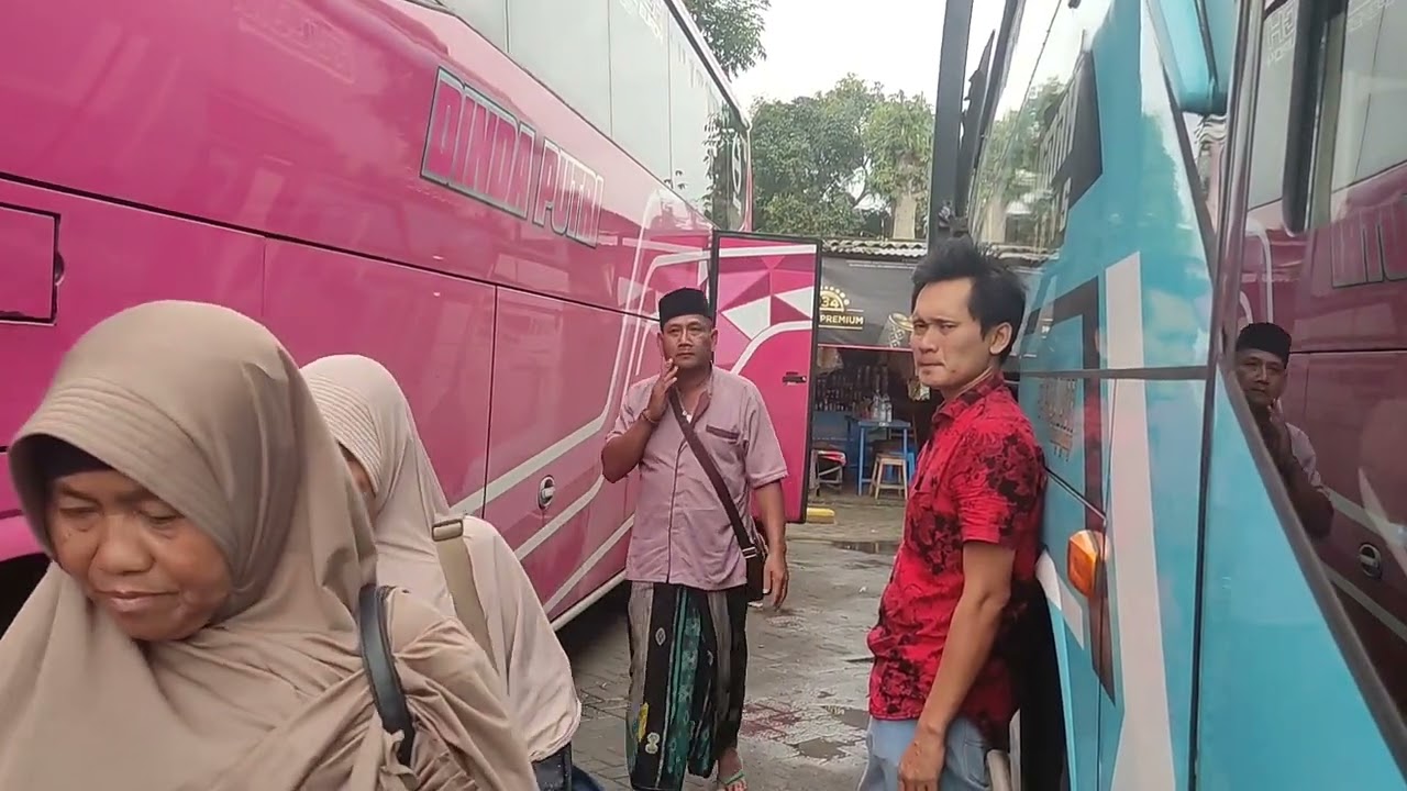 Menyambut Berkah Ramadhan Bersama Warga Singgahan, Ziarah Wali Jatim Jamaah Yasin Putri Al Ikhlas.